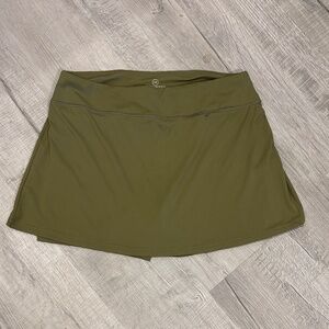 Realessentials dark green woman’s skort